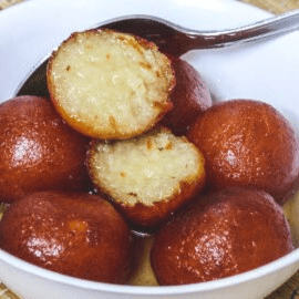 Gulabo Ki Aankhen