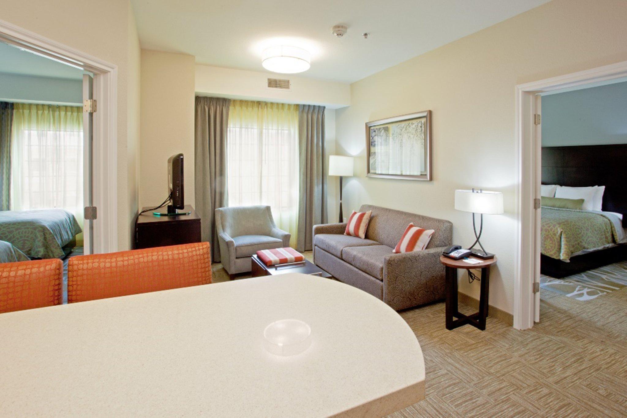 Staybridge Suites Auburn Hills Photo