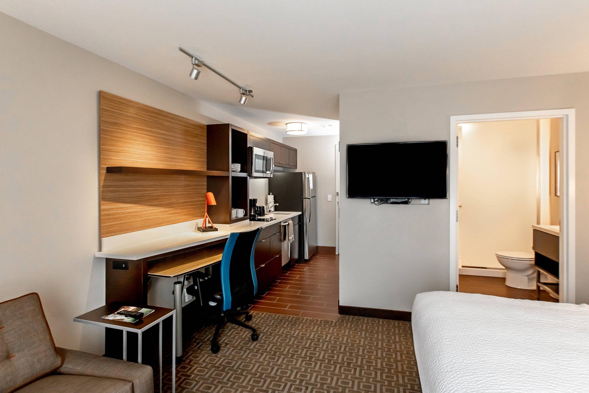 TownePlace Suites by Marriott Louisville Airport Photo