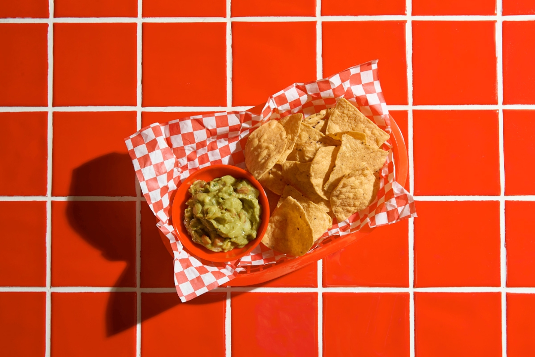 SOLO CHIPS & GUAC