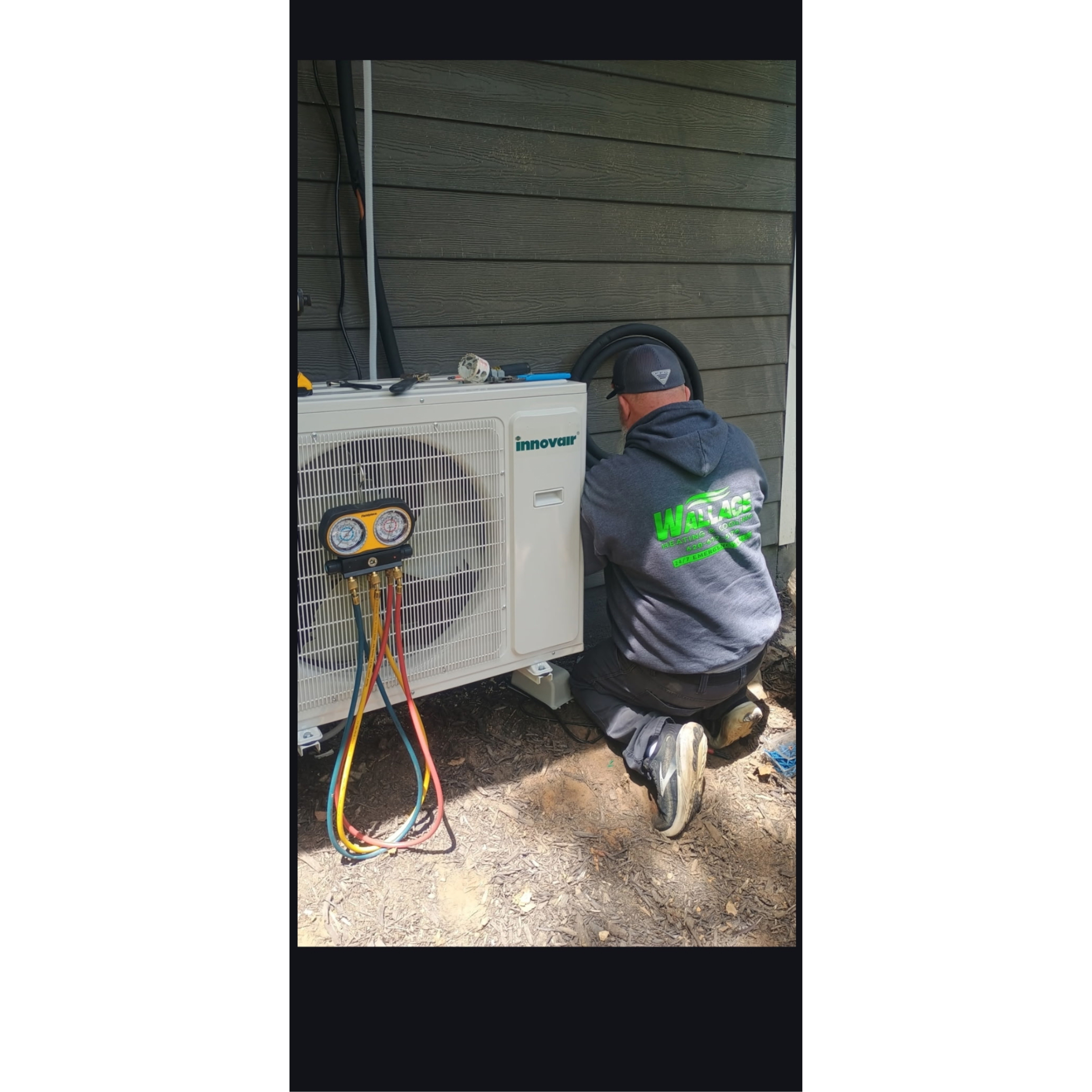 Wallace Heating and Cooling LLC Logo