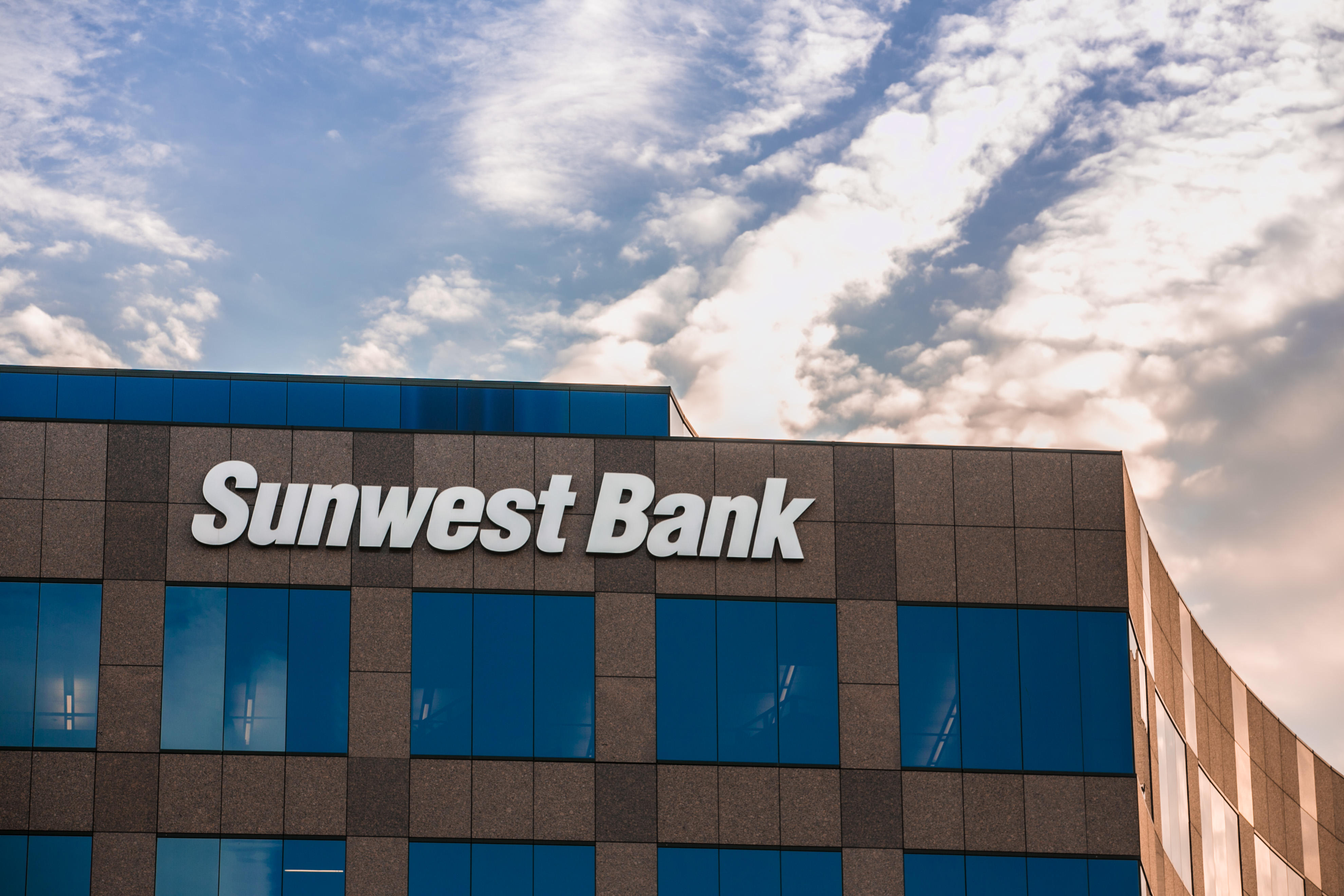 Sunwest Bank – Corporate Office Photo