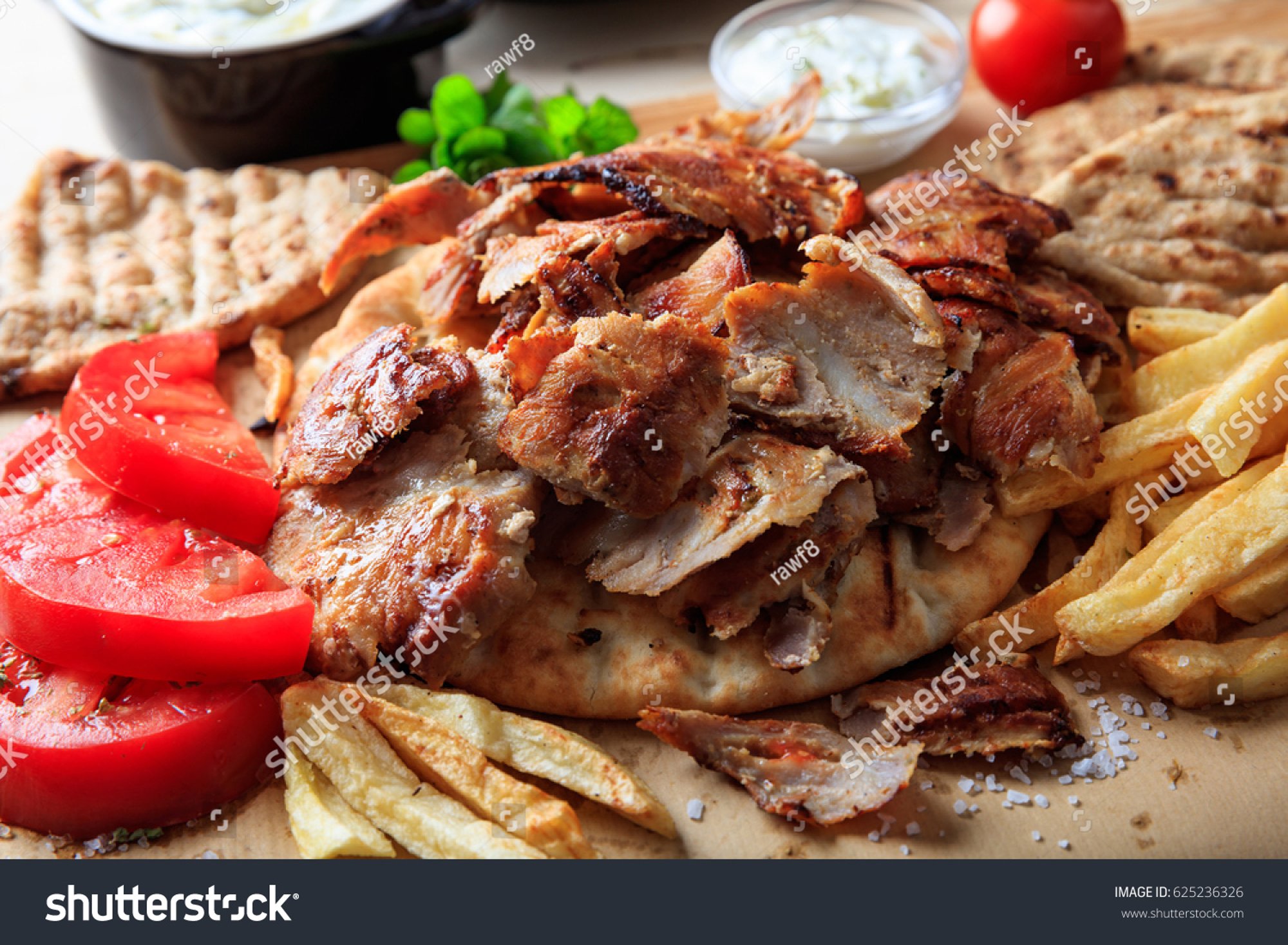 TRADITIONAL GREEK GYRO (MEAT ONLY) 3 TO 5 PERSONS (