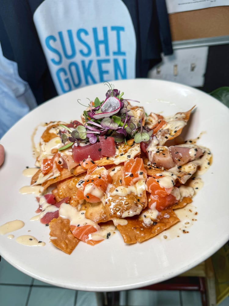 Poke Nachos