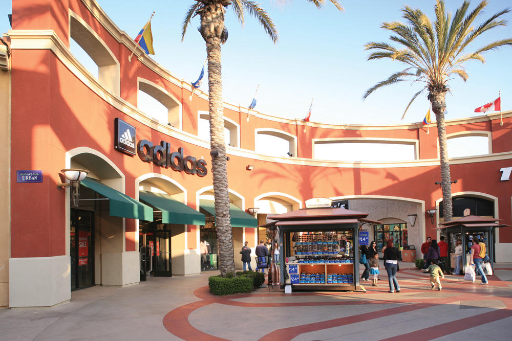 nike outlet plaza las americas