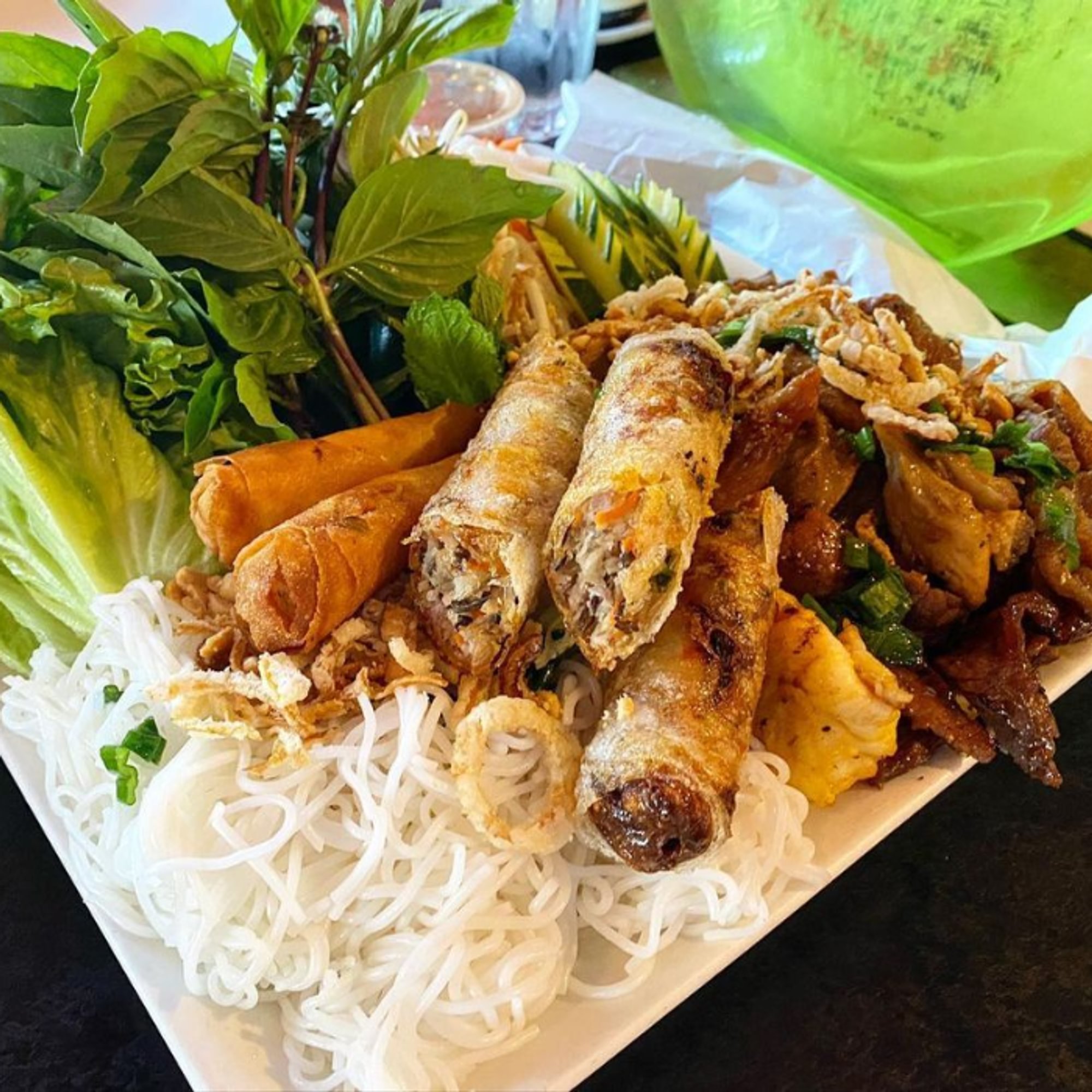 A22. Now Pho Special DIY Wrap (for 4) - Tu Quy Lớn