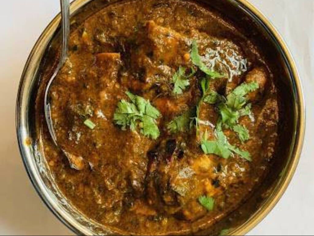 Gongura Chicken Curry (Medium, Thigh Meat)