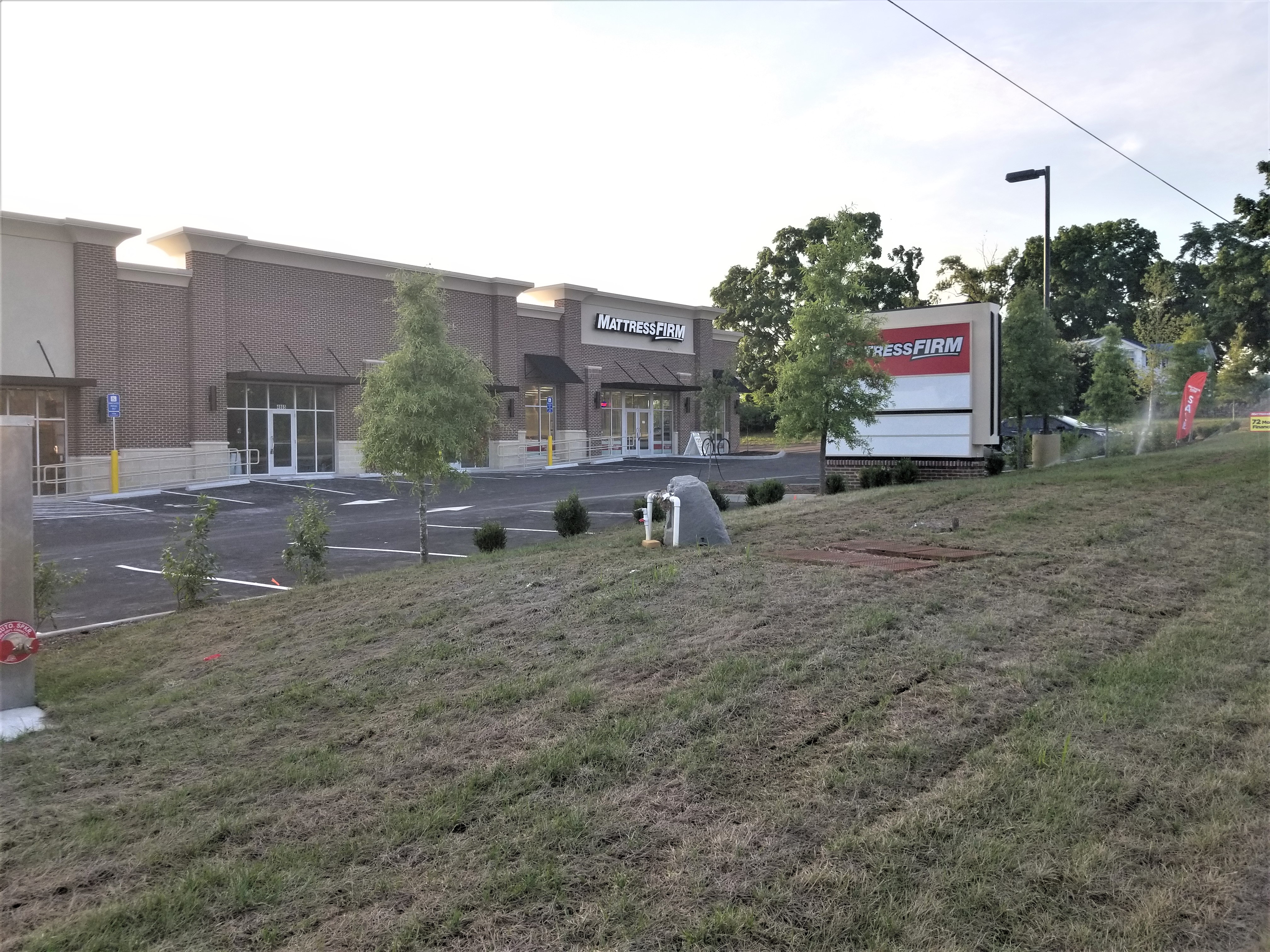 Mattress Firm Shoppes at Campbell Station Photo