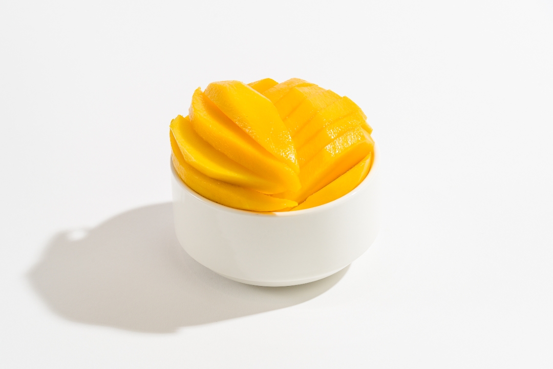 Fresh Mango Slices