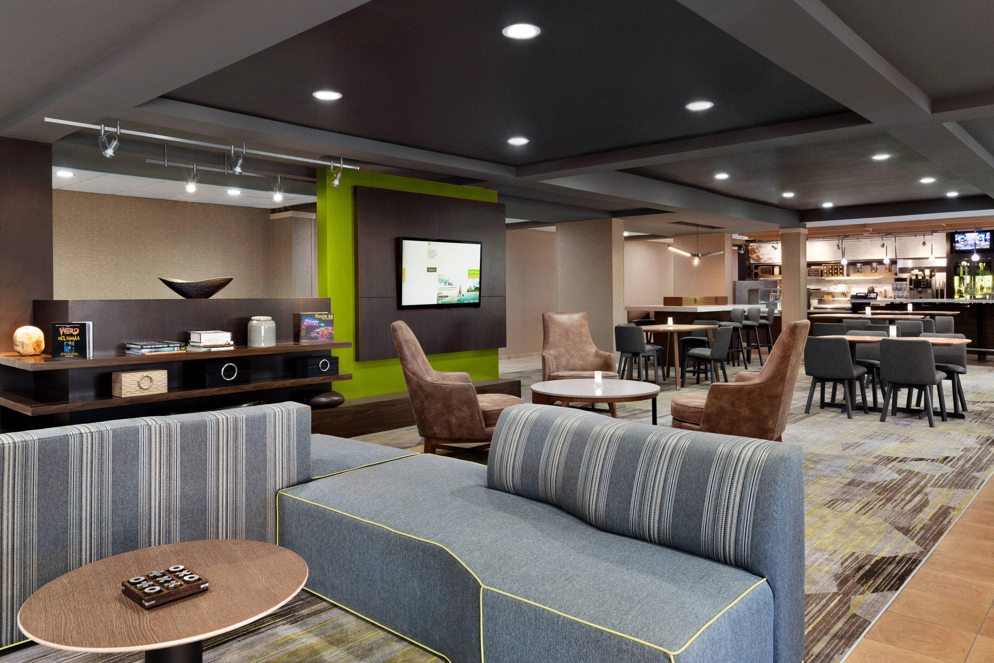 Courtyard by Marriott Tulsa Central Photo