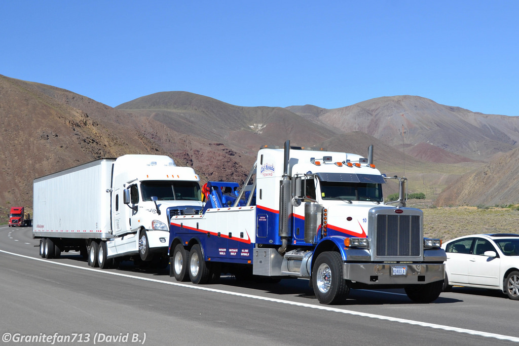 Cal-Nevada Towing Photo