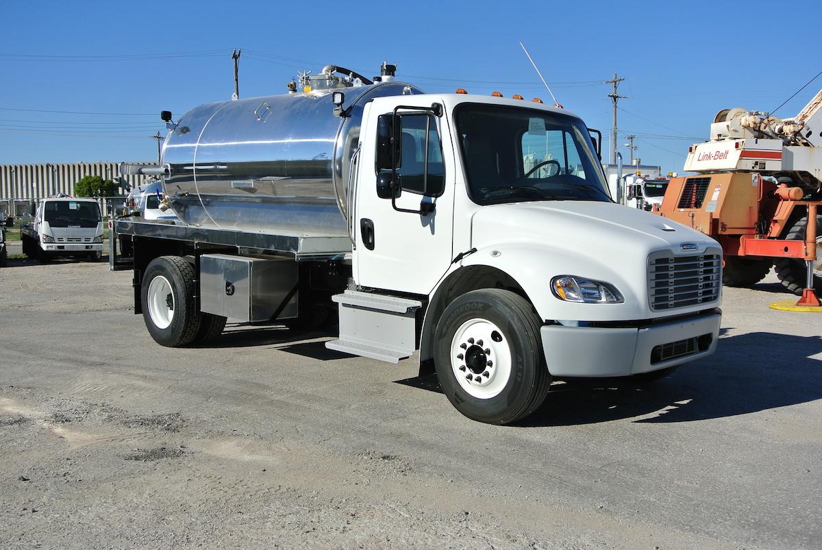 FlowMark Vacuum Trucks Truck Dealer Kansas City, KS 66105