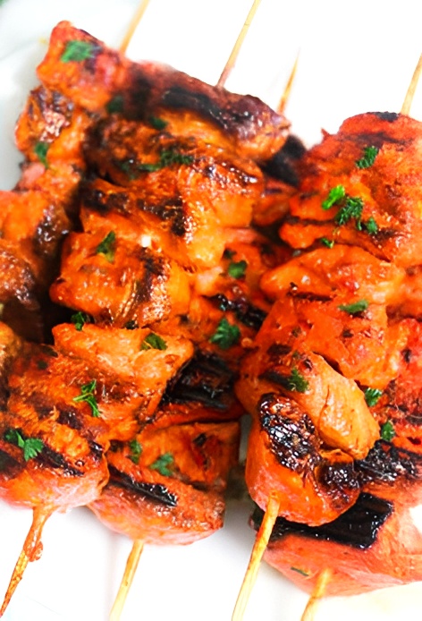 Tandoori Chicken Kabab with Salad & Bread