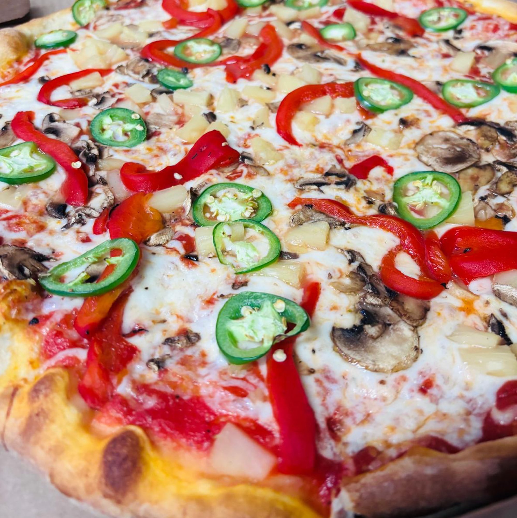XLG The Kitchen Sink Pizza