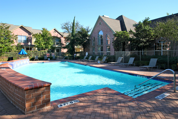 Images The Bellagio Apartments in Houston, TX