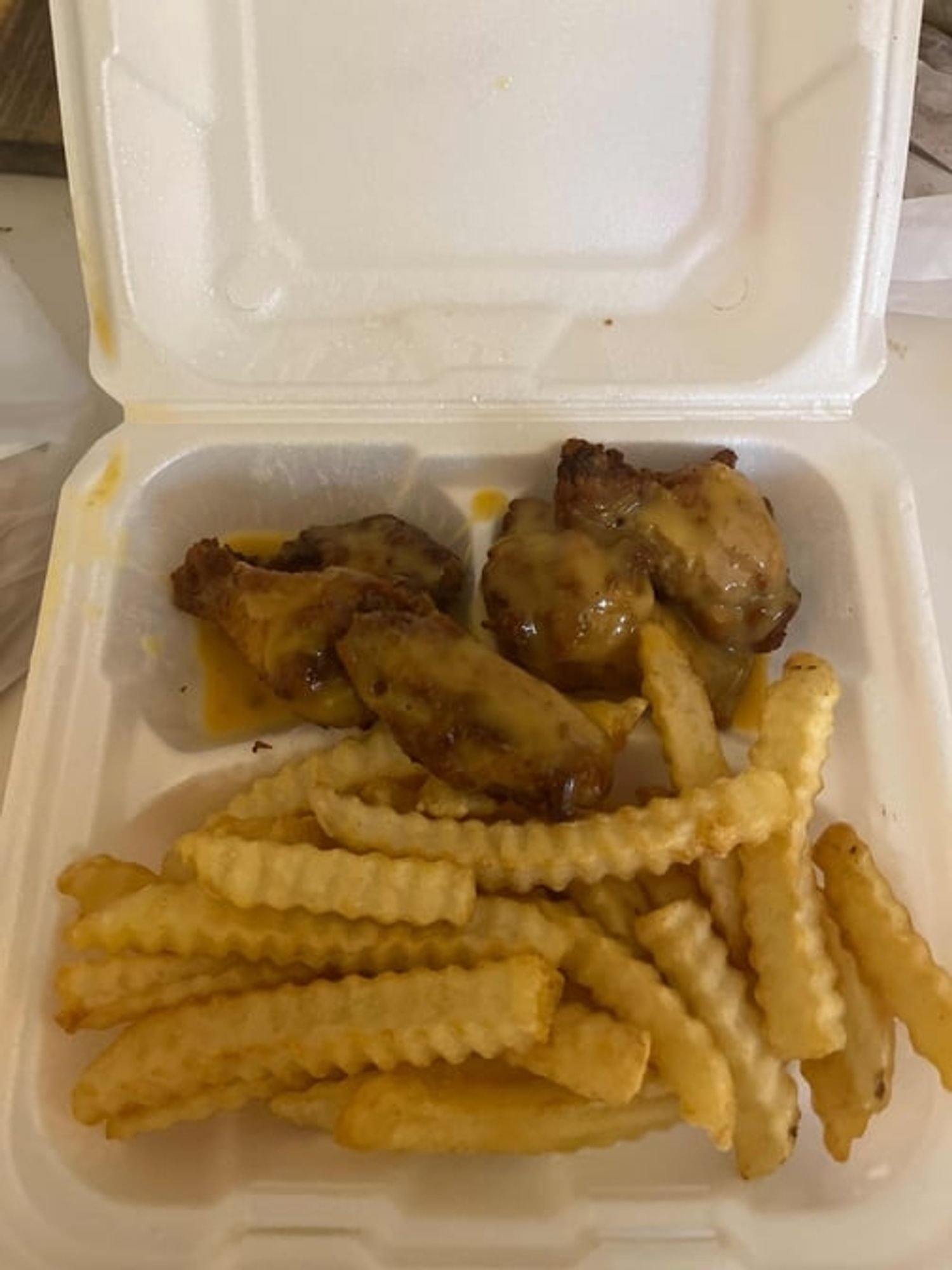 Wings & French Fries