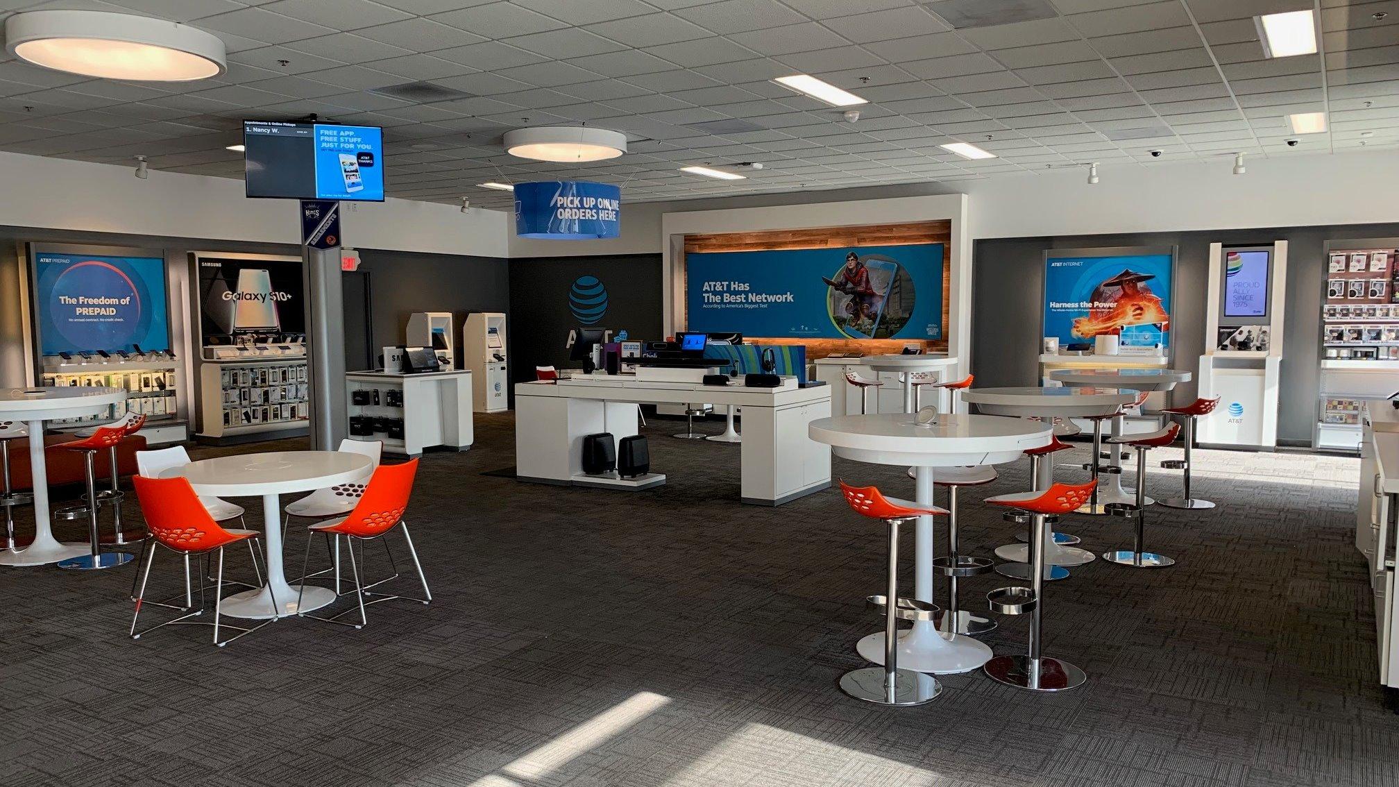 AT&T Store Photo