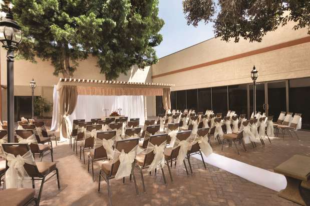 Images DoubleTree by Hilton Hotel San Bernardino