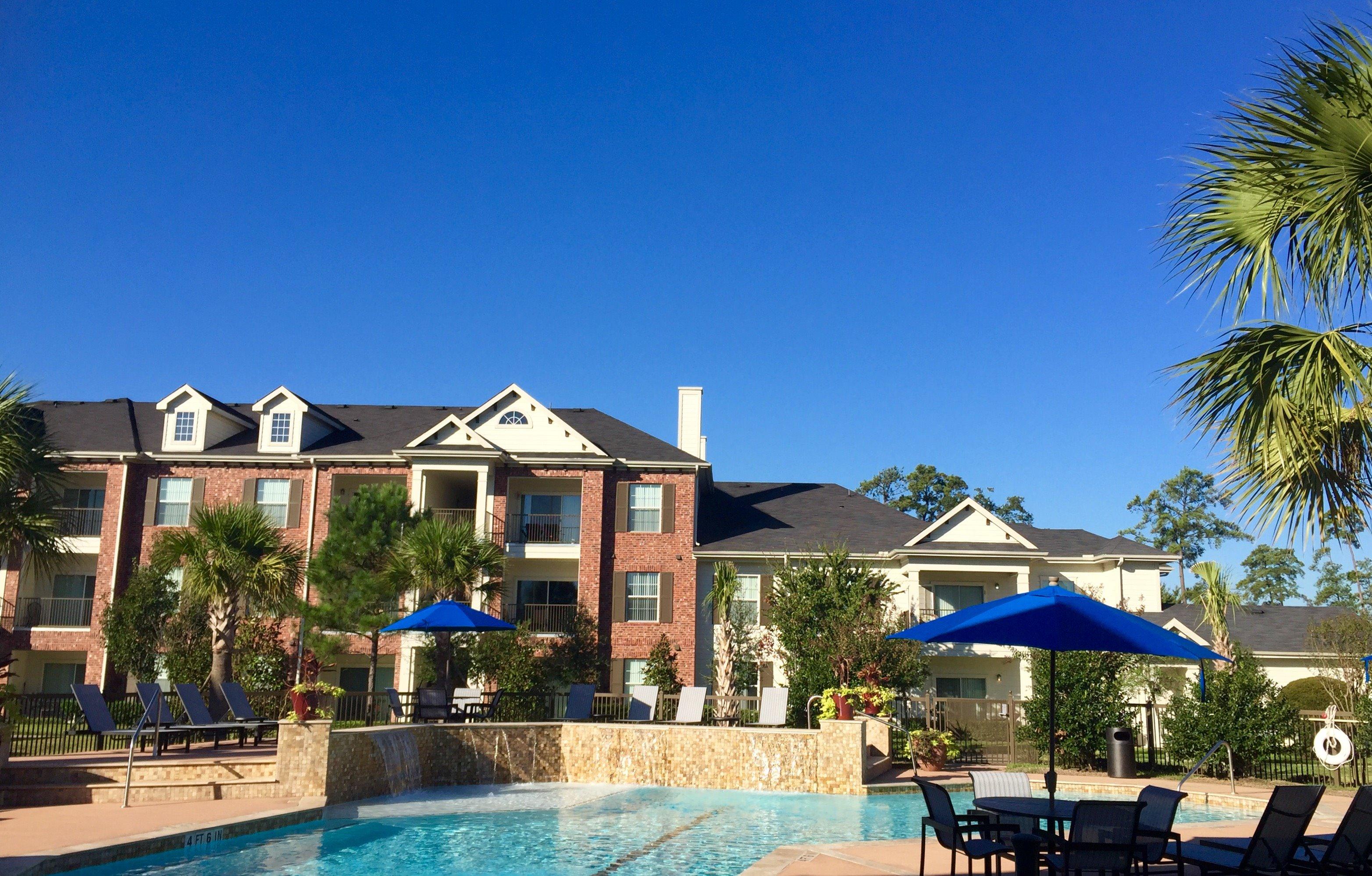 Riverwood Apartments in Conroe, TX Photo