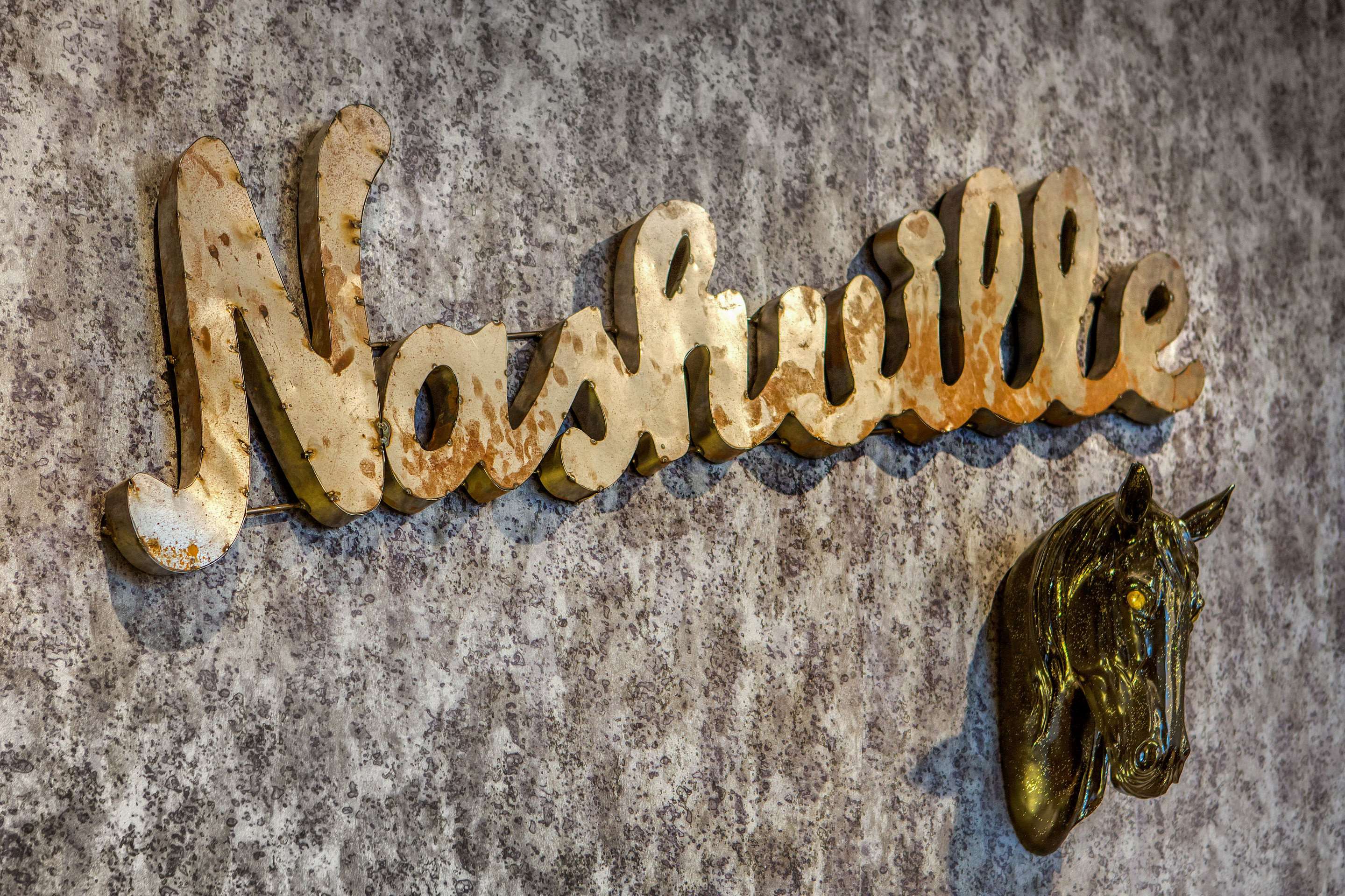 Cambria Hotel Nashville Downtown Photo