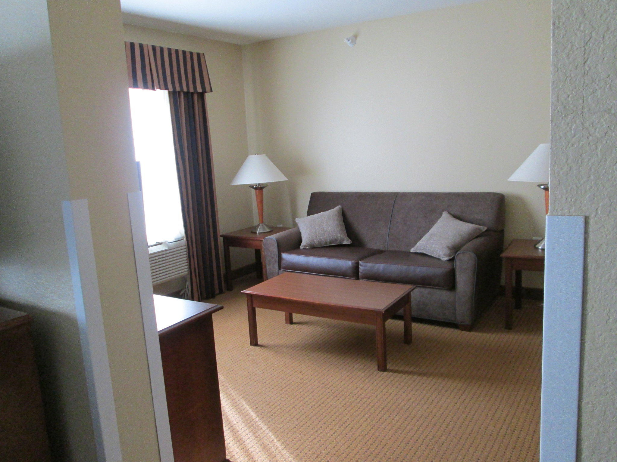 Holiday Inn Express Newell-Chester WV Photo