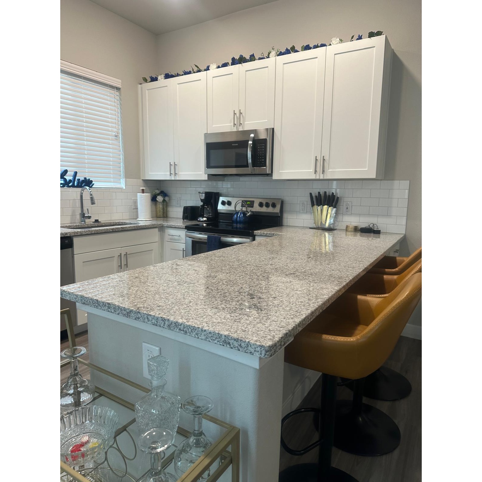 E&R Cleaning Services Image