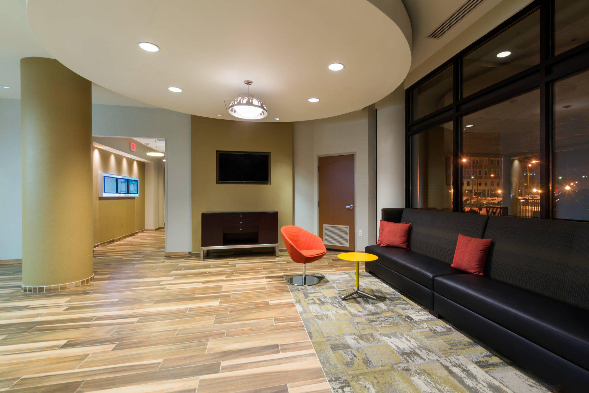 SpringHill Suites by Marriott Louisville Downtown Photo