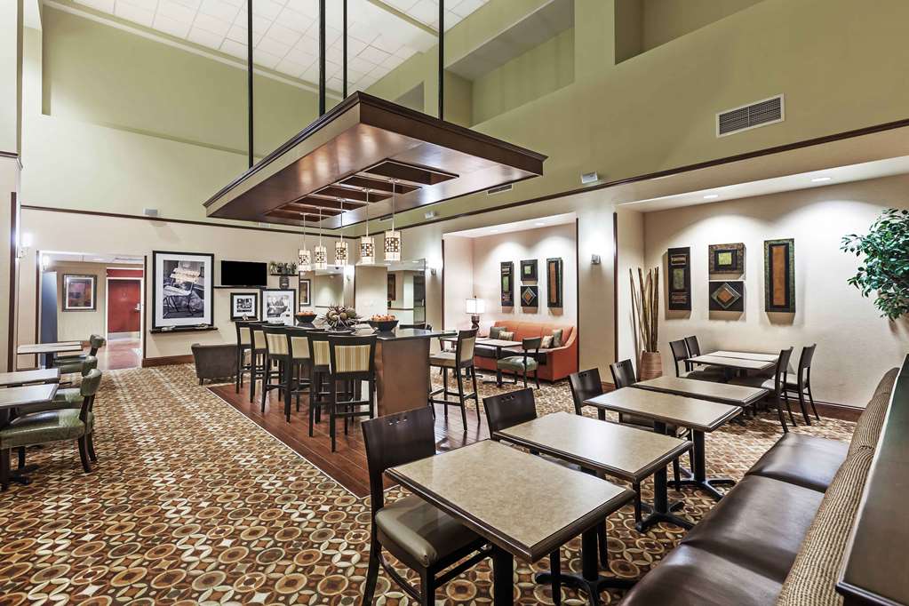Hampton Inn & Suites Morgan City Image