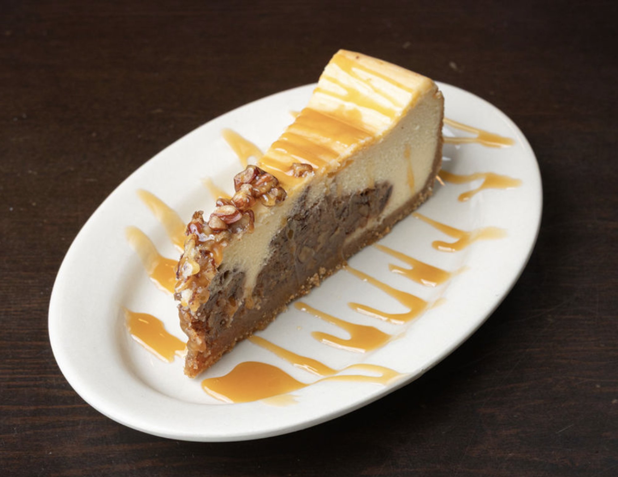 CARAMEL PECAN CHEESECAKE