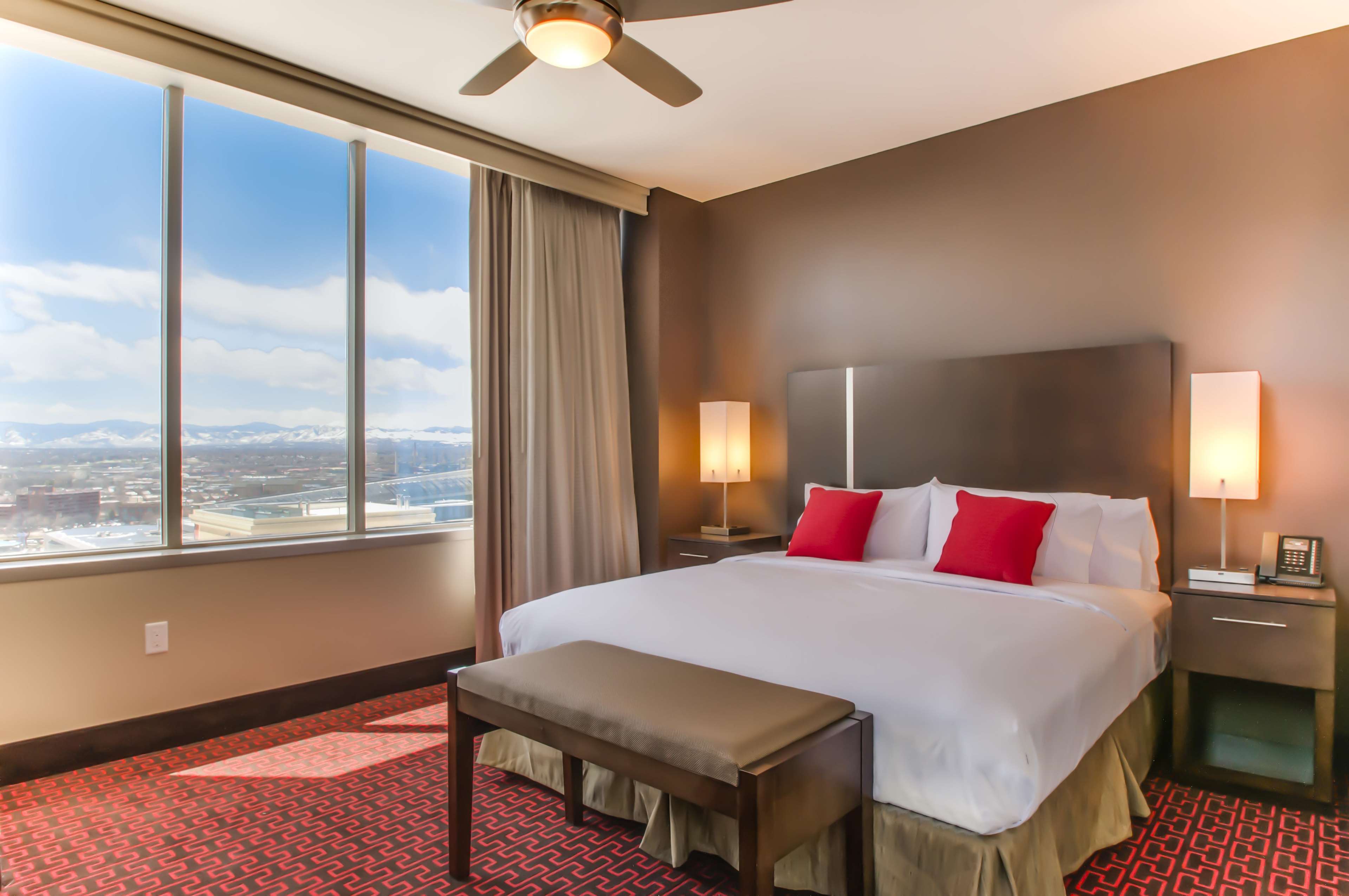 Homewood Suites by Hilton Denver Downtown-Convention Center, CO Photo