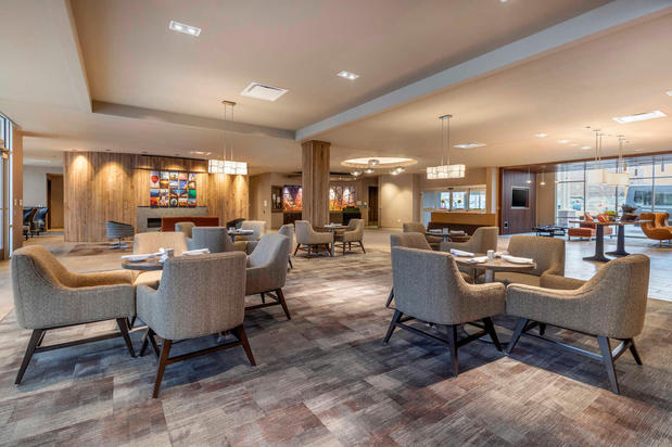 Images Cambria Hotel Omaha Downtown