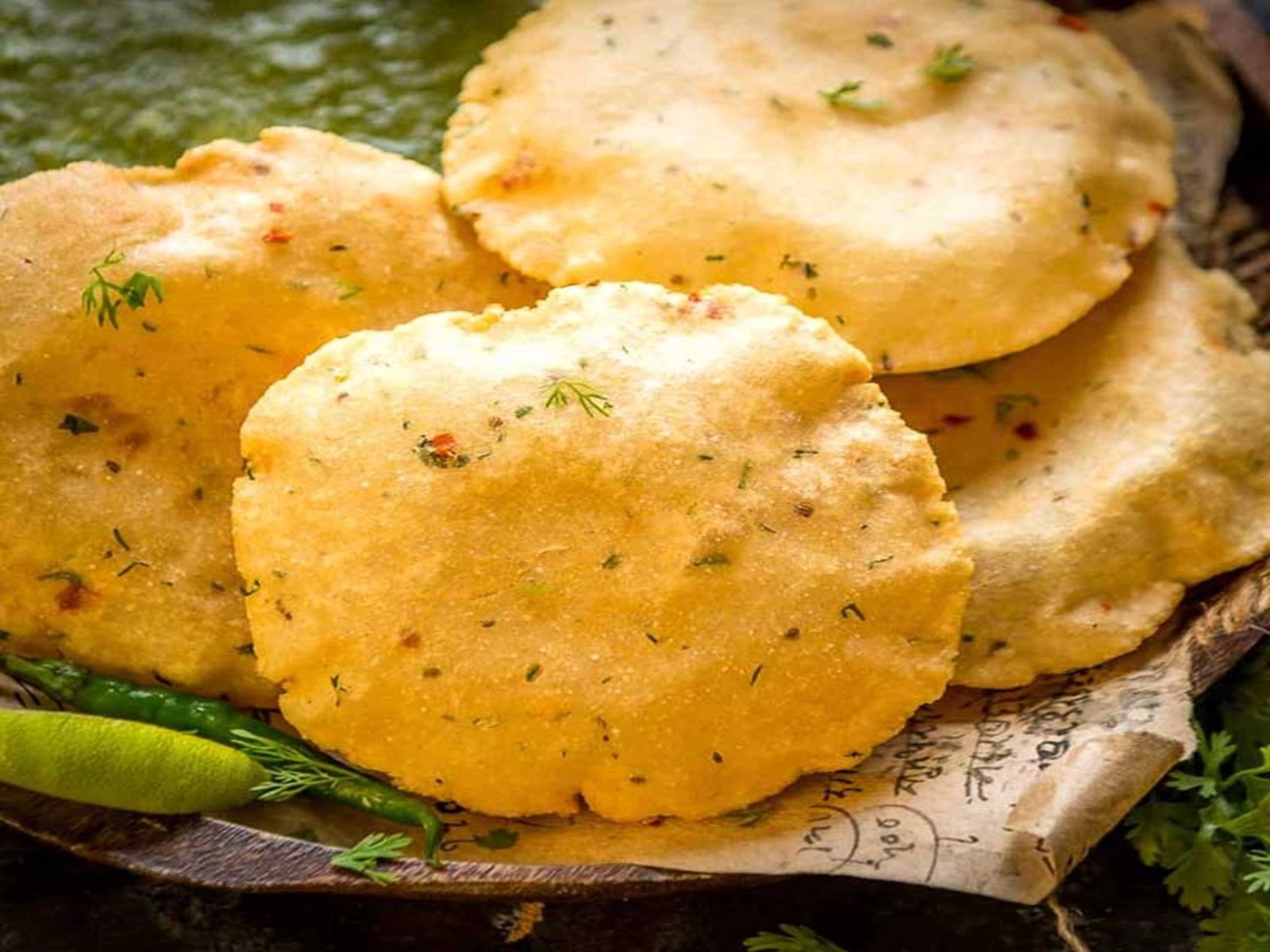 Dahi Aloo Poori