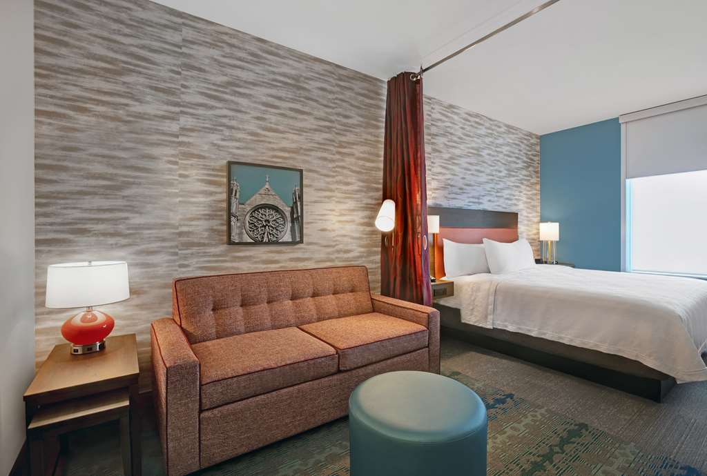 Home2 Suites by Hilton Richmond Image