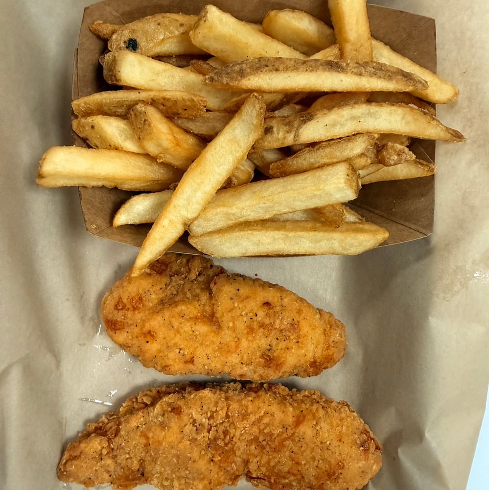 Kid's chicken tenders