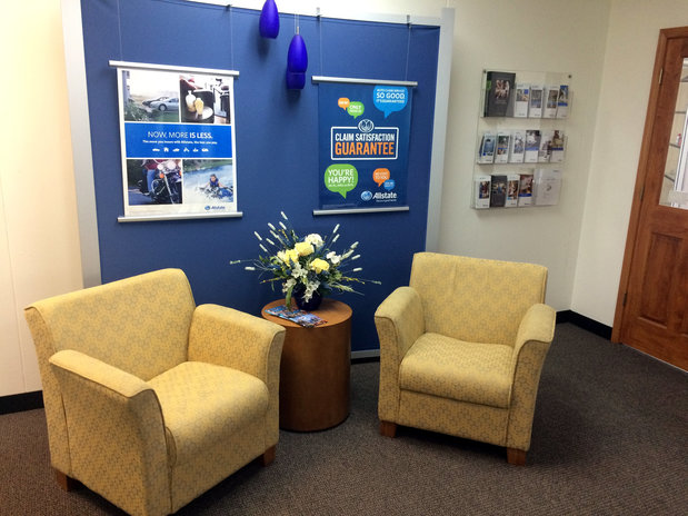 Images Debra Graven-Lawson: Allstate Insurance