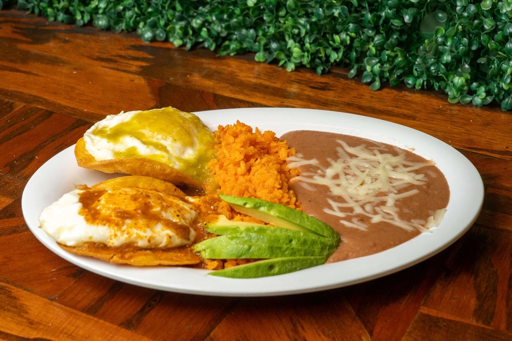 Huevos Divorciados