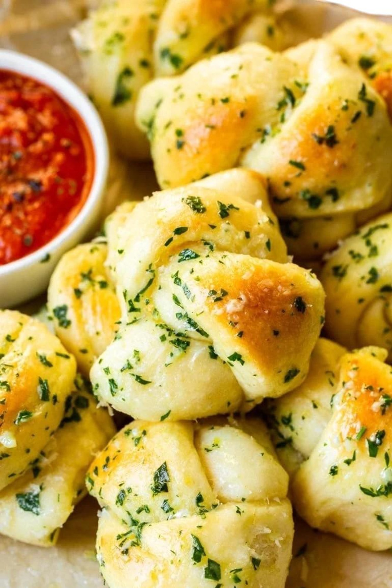 Garlic Knots (6)