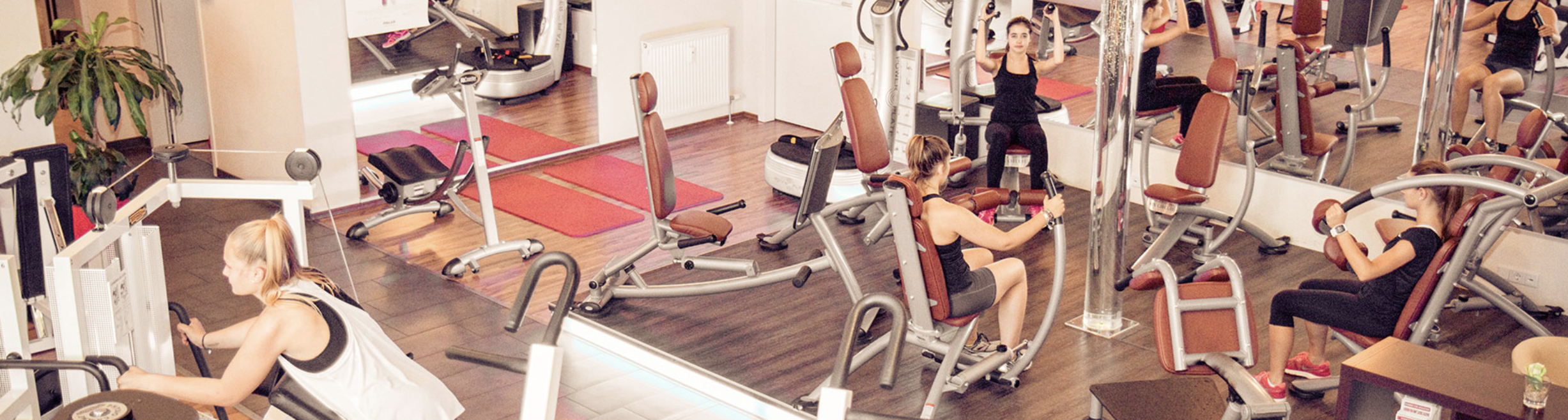 Bilder PRINCESS – Fitness und Wellness für die Frau
