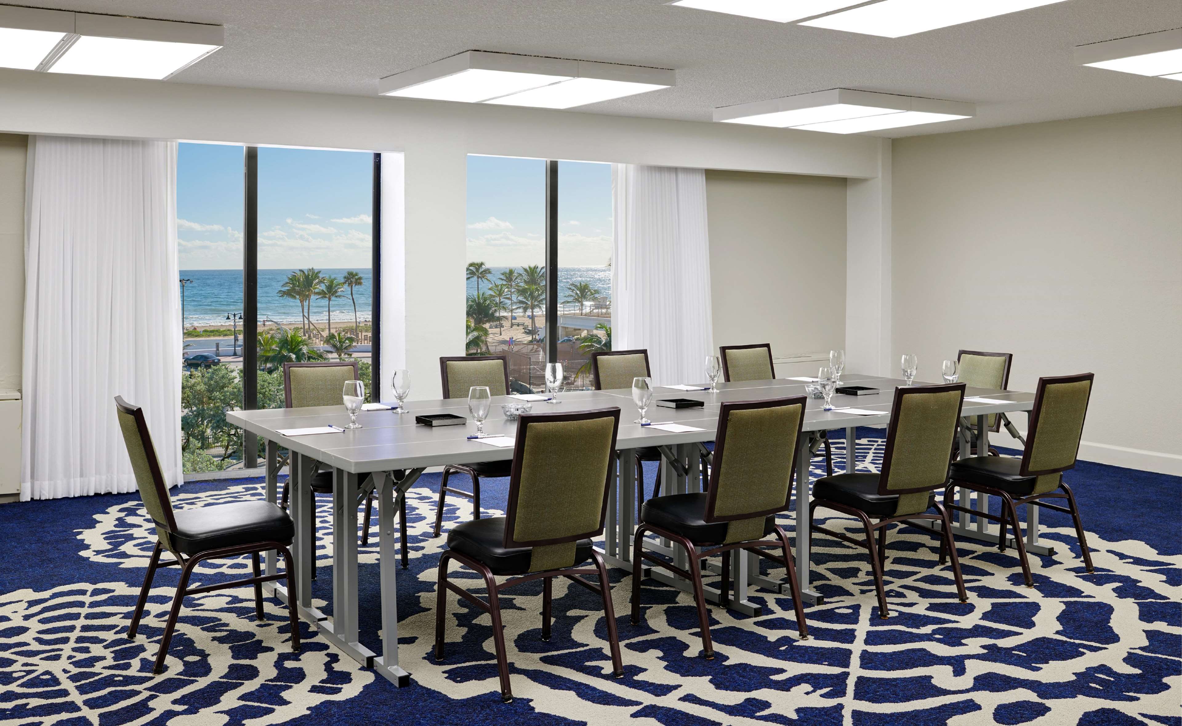 Bahia Mar Fort Lauderdale Beach - a DoubleTree by Hilton Hotel Photo