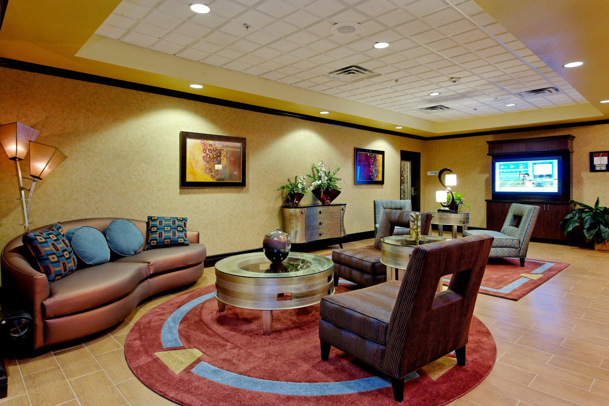 Holiday Inn Express & Suites Odessa Photo