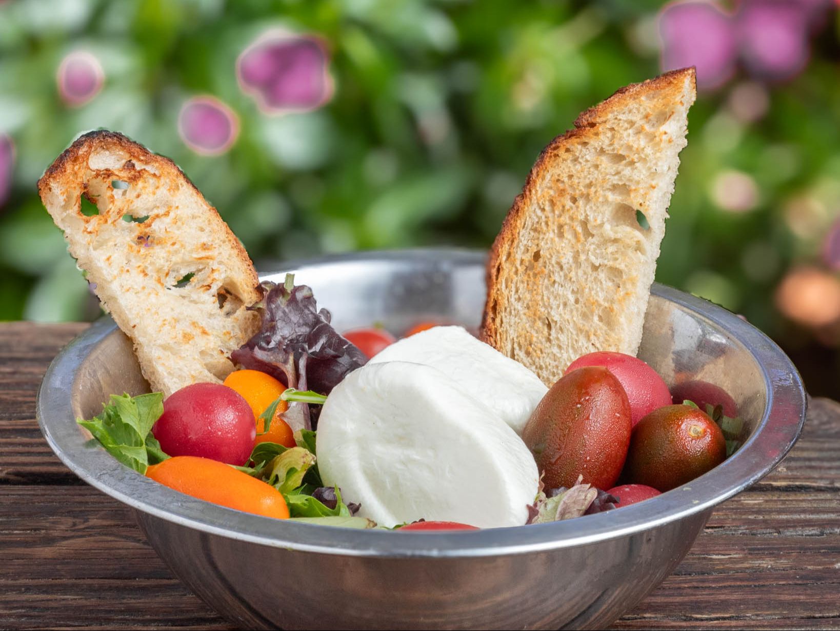 Burrata Salad