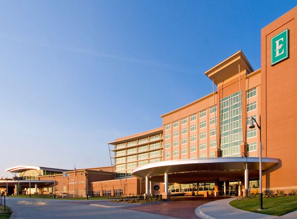 Embassy Suites by Hilton Omaha La Vista Hotel & Conference Center Image