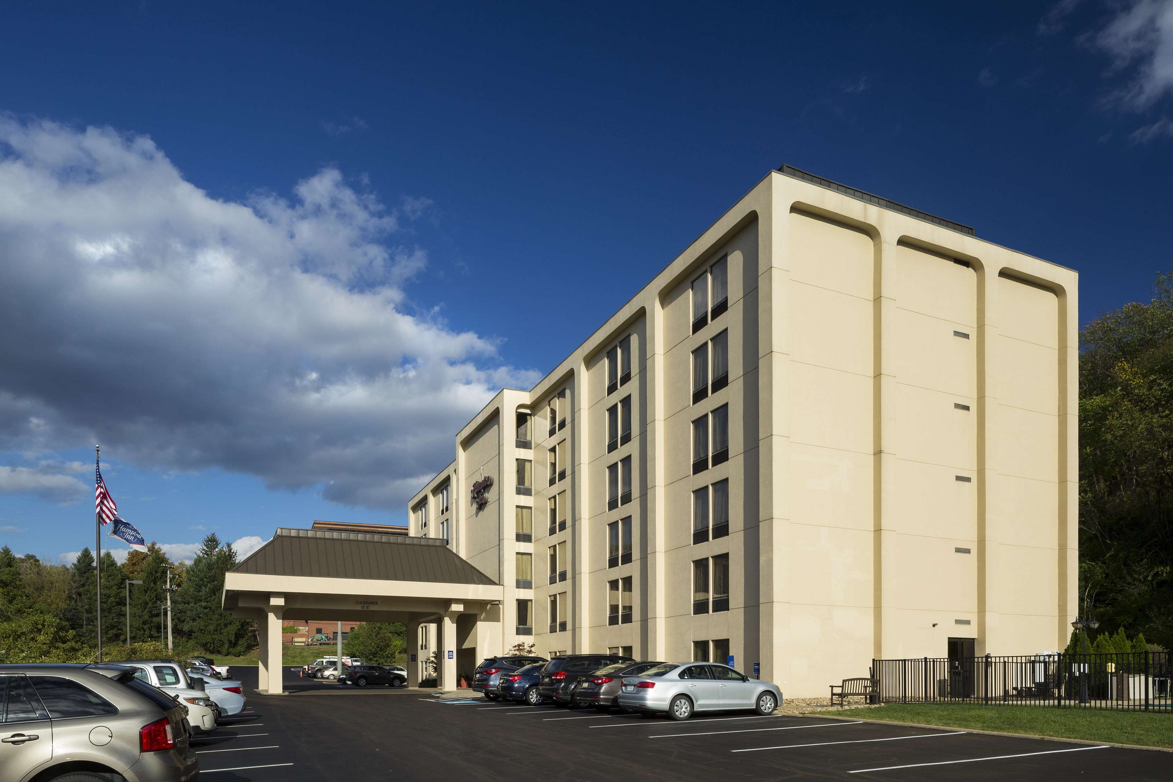 Hampton Inn Pittsburgh/Greentree Photo