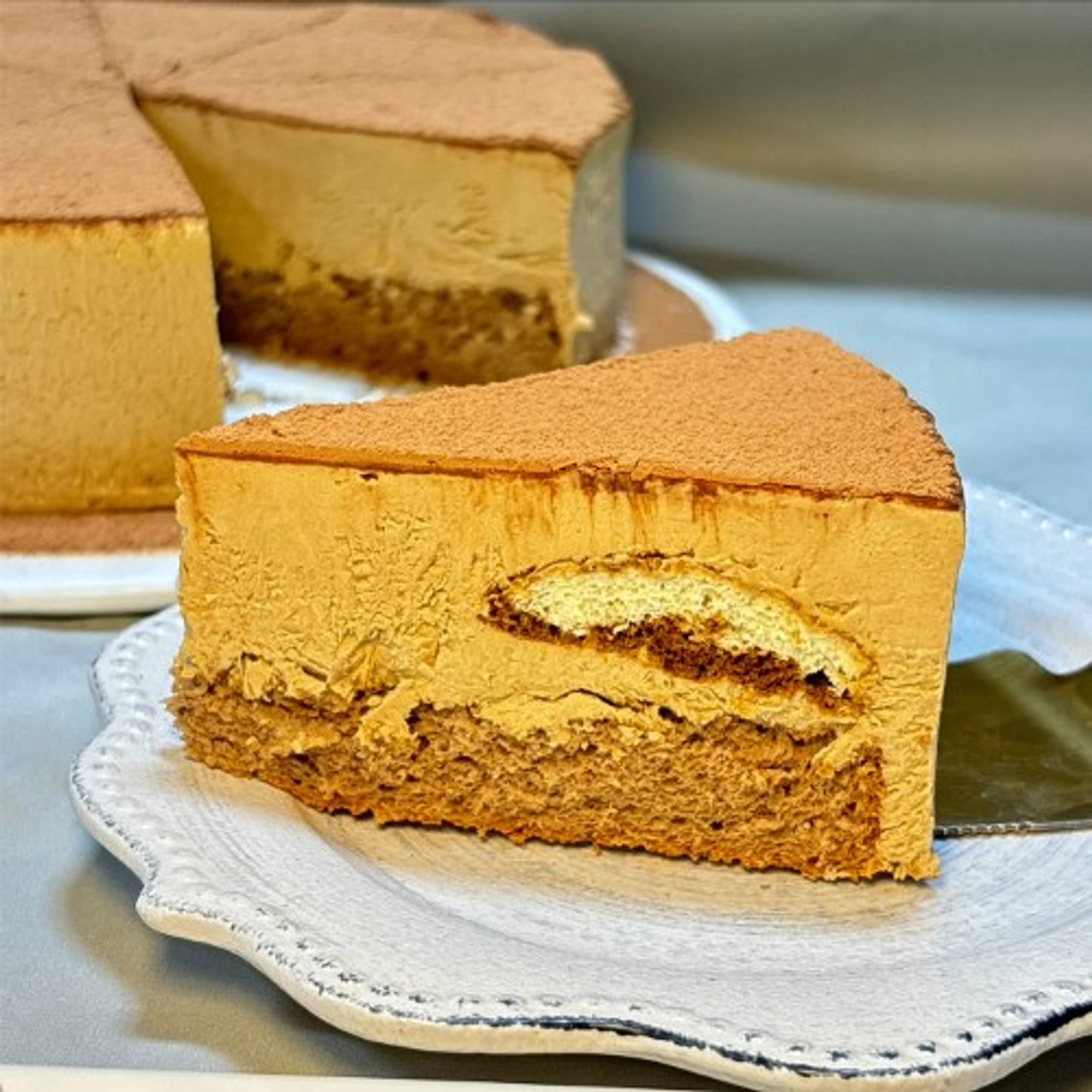 Signature Coffee Tiramisu Slice (生椰拿铁提拉米苏切块)