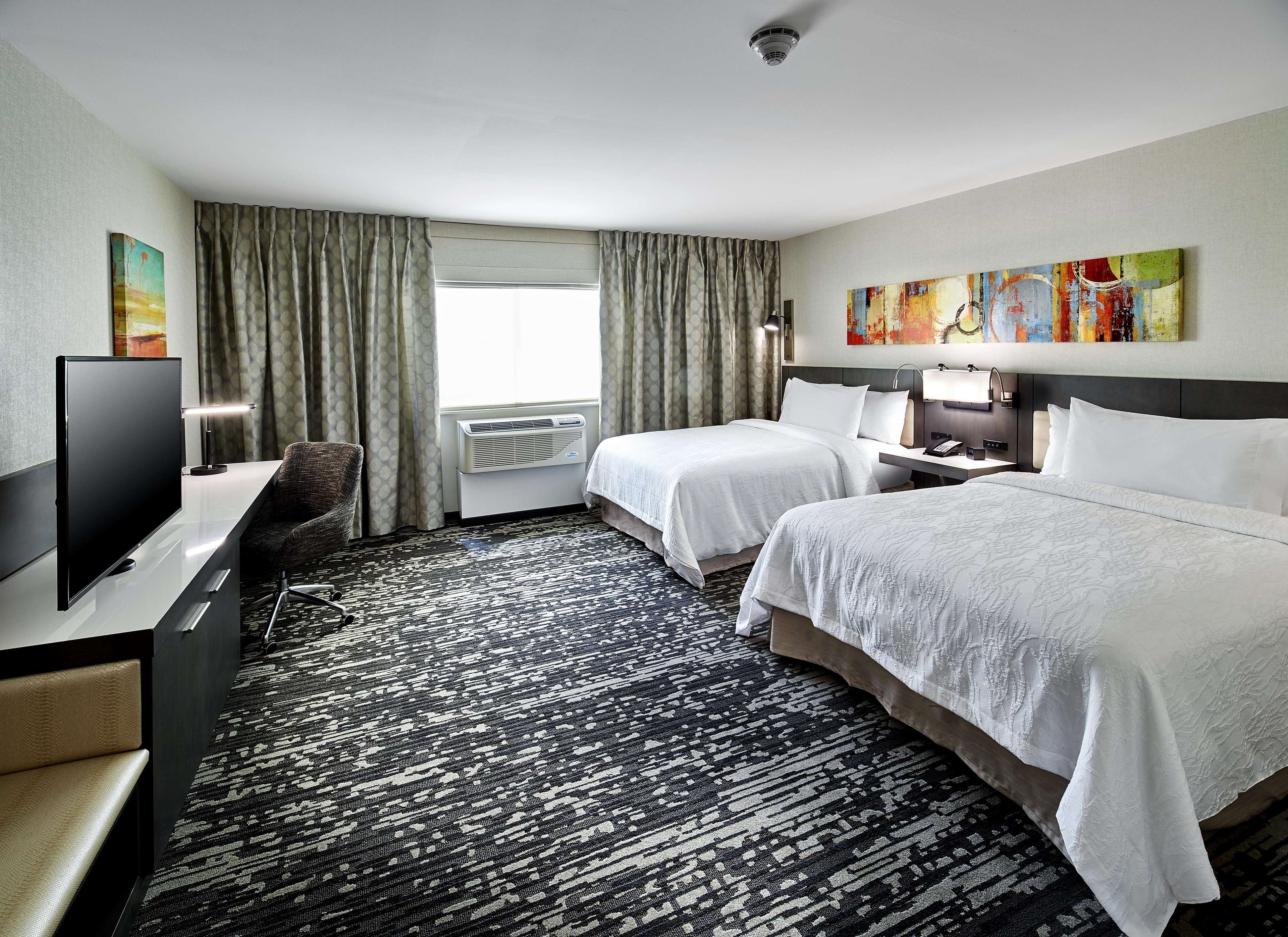 Hilton Garden Inn Roslyn Photo