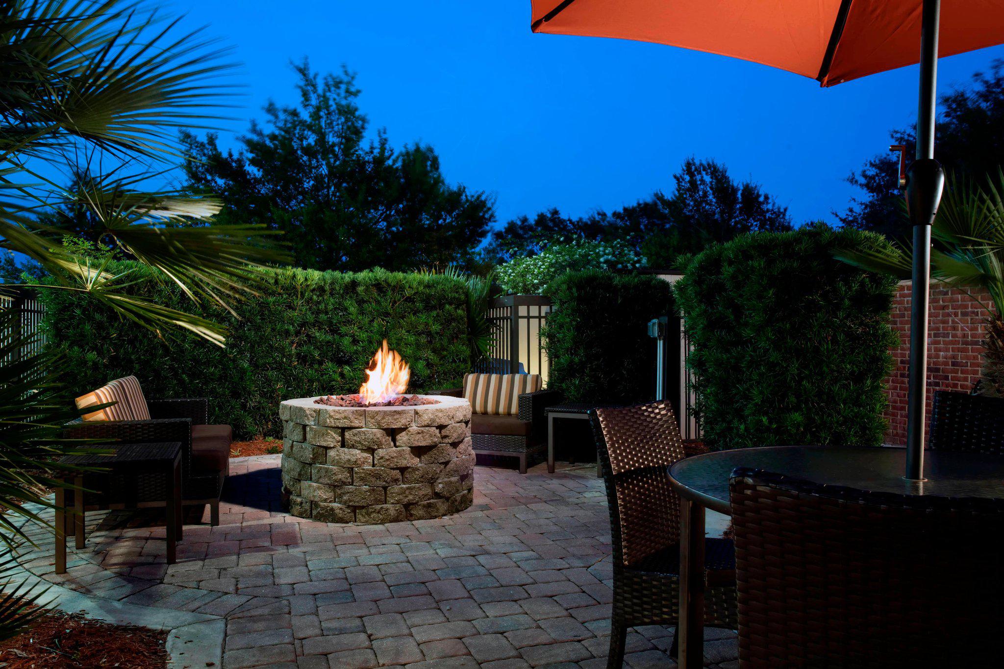 Courtyard by Marriott Jacksonville I-295/East Beltway Photo