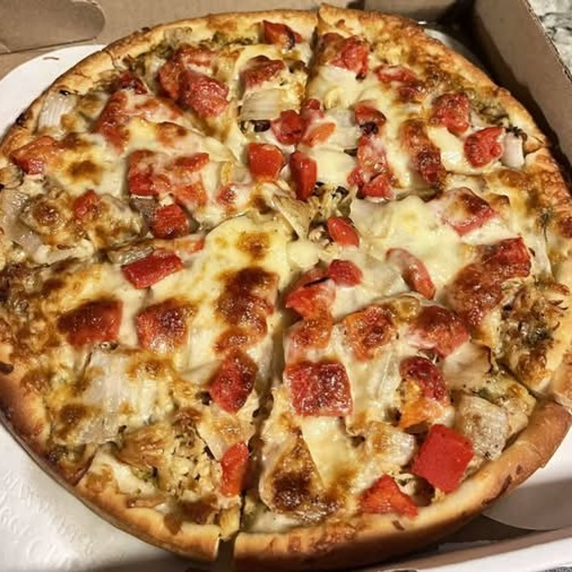 Chicken Pesto Supreme Pizza