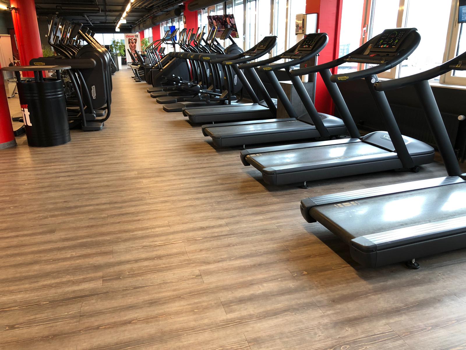 Bilder Fitnessstudio Clever Fit