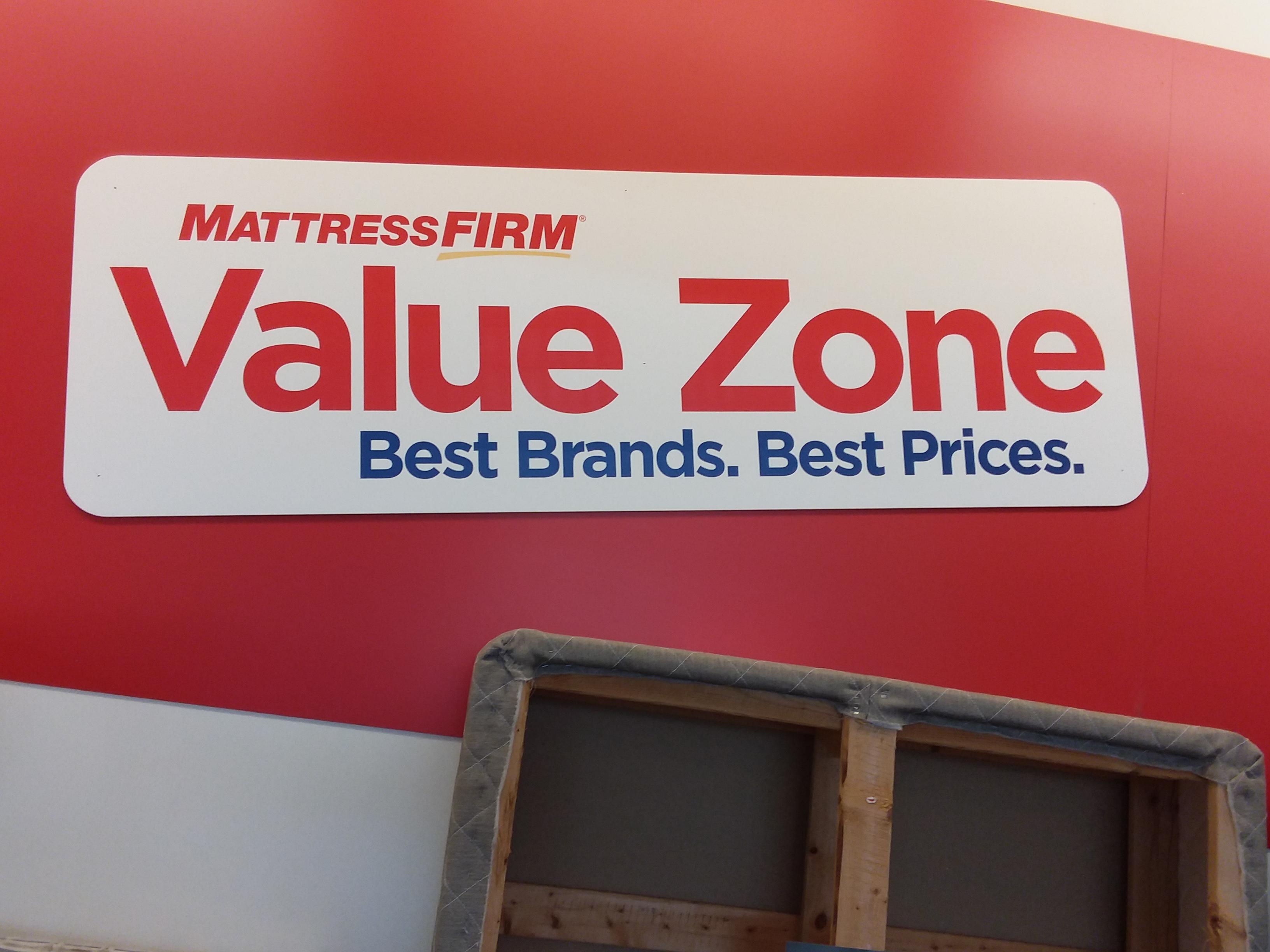 Mattress Firm Centennial Commons Photo