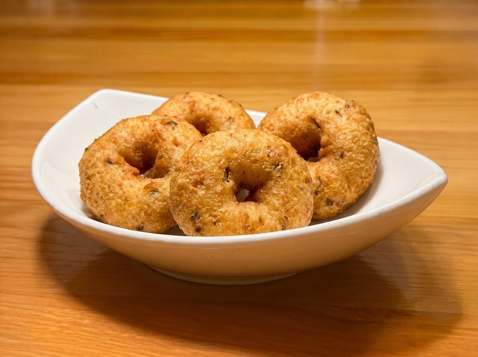 Medhu Vada